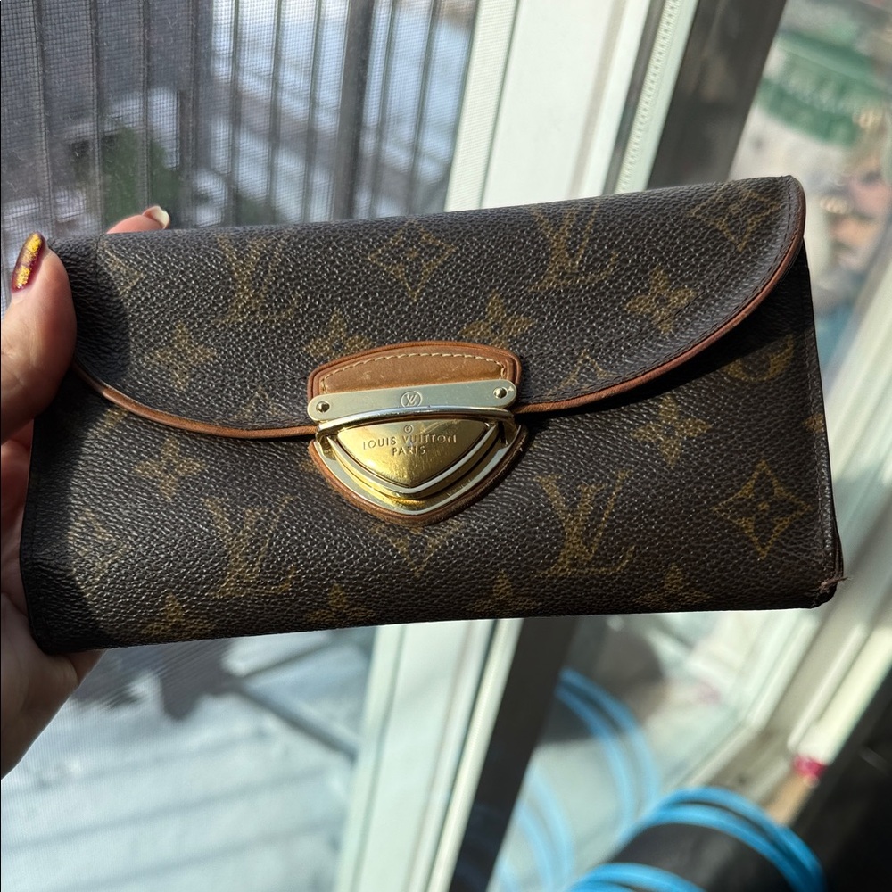 Louis Vuitton Eugenie long wallet